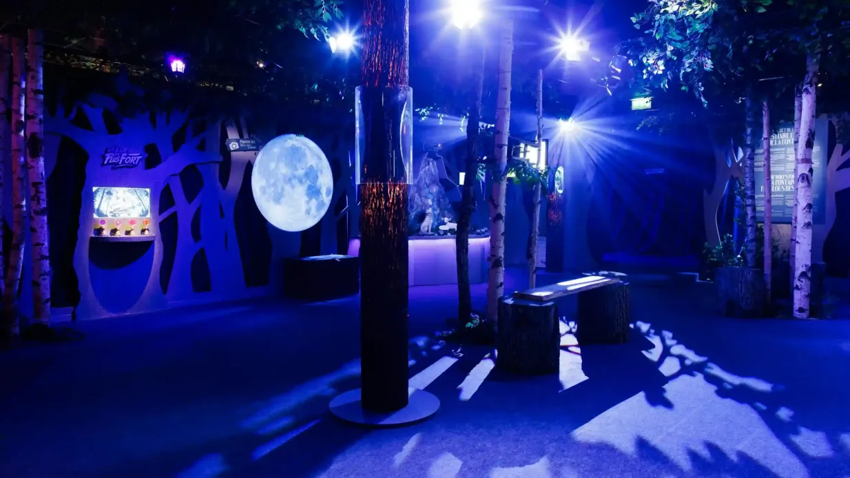 Parigi: La Cité Immersive des Fables
