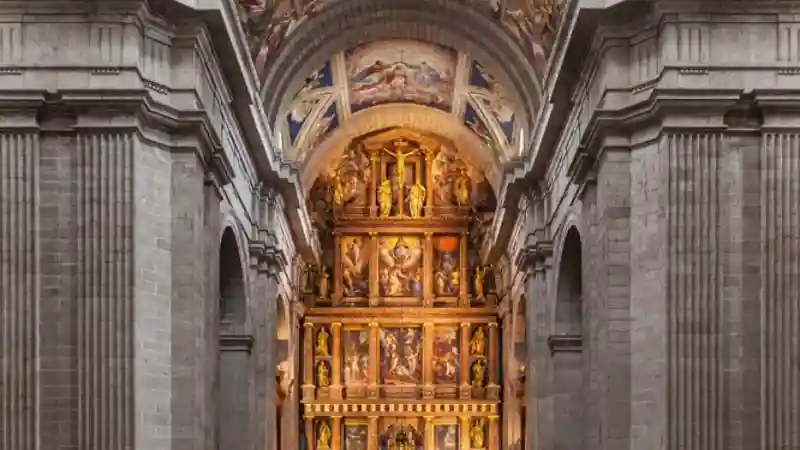 Königliches Kloster von El Escorial: Eintritt + Digitaler Königlicher Guide Bereitgestellt von Tiqets International B.V.