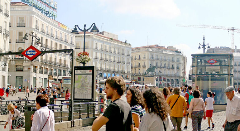 free-tour-madrid-of-the-bourbons-es-5