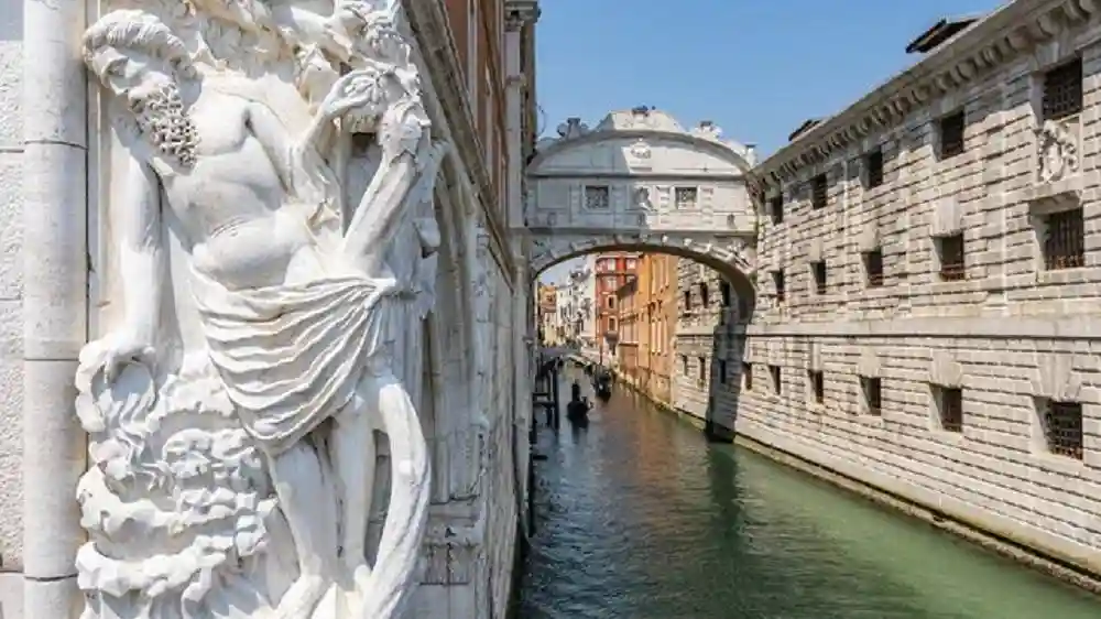 Venice: Gondola Ride through the Bridge of Sighs and St. Mark’s Basin Provided by City Tours Co Uk