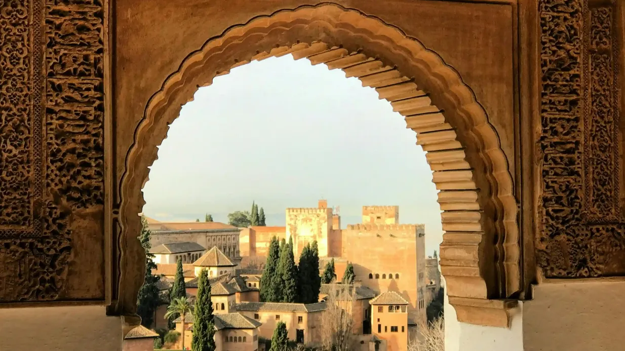 Alhambra: bilhete de acesso rápido + audioguia