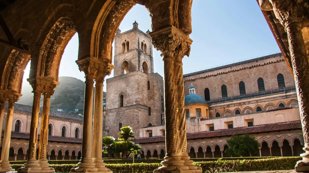 Monreale: Entrada al Claustro de Santa Maria Nuova Operado por Tiqets International B.V.