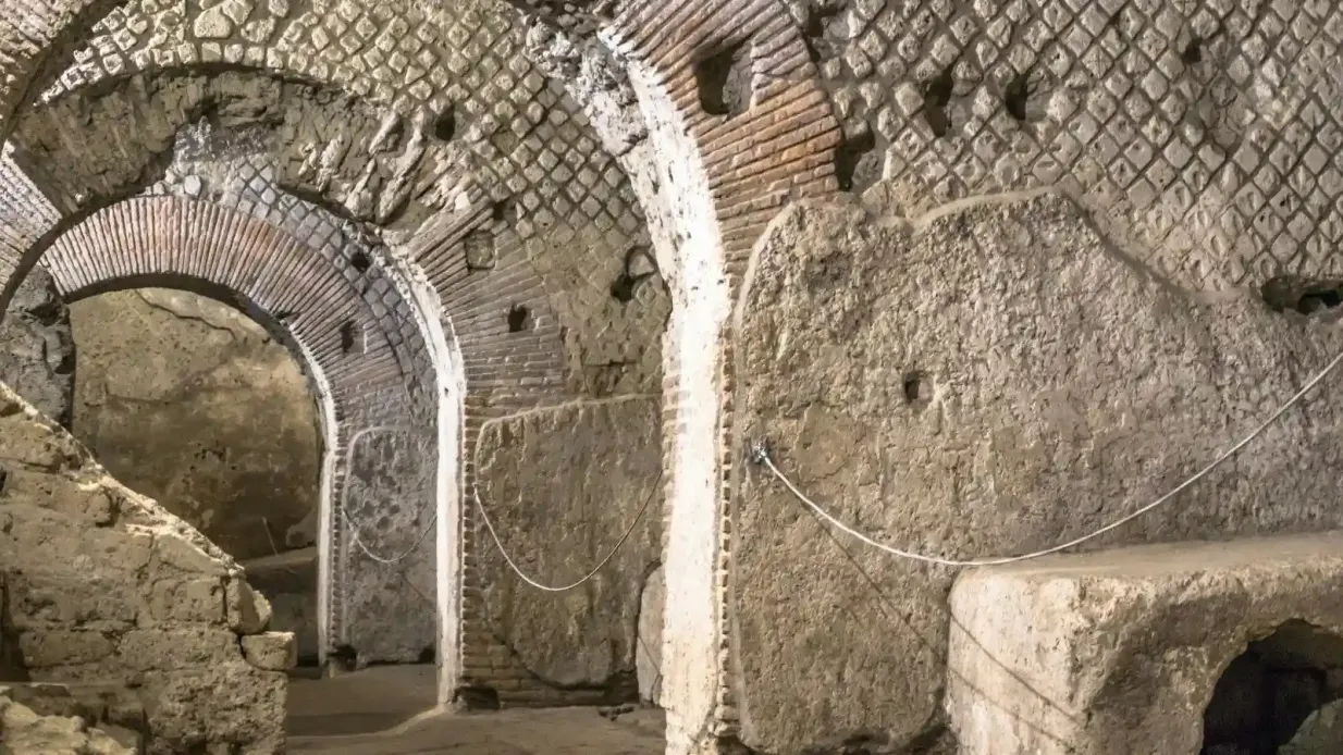 Complexo de San Lorenzo Maggiore e Área Arqueológica: Entrada + guia de áudio