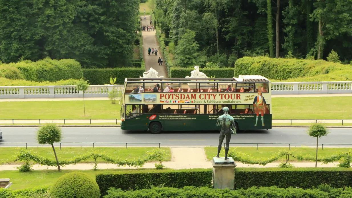 Hop-On Hop-Off Bus Potsdam Provided by Agentur für Stadttourismus Potsdam GmbH & Co. KG