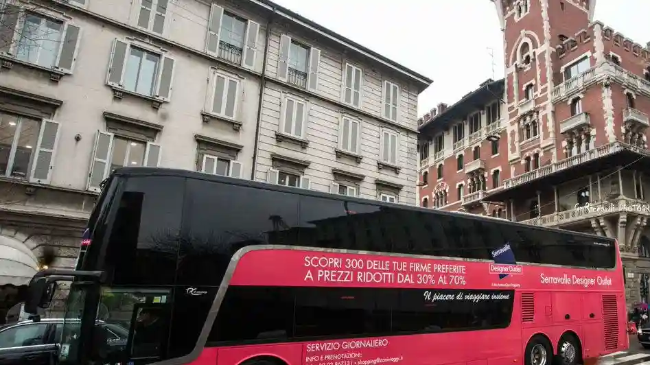 Designer-Outlet Serravalle mit Hin- und Rückfahrt ab Mailand