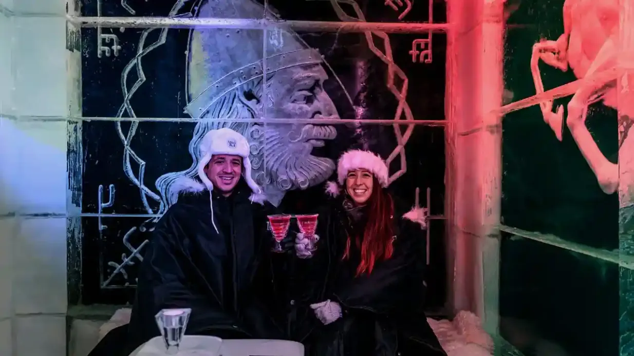 Magic Ice Bar di Reykjavik: ingresso + drink esclusivo