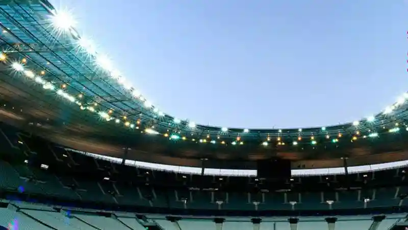 Stade de France: Guided tour Behind-The-Scenes Provided by Cultival