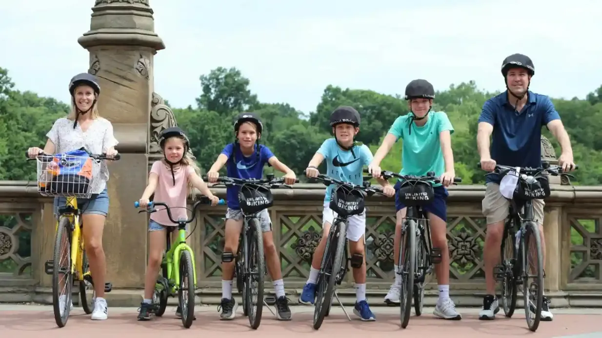 New York City: Central Park Bike Rentals Provided by Unlimited Biking Reservations LLC