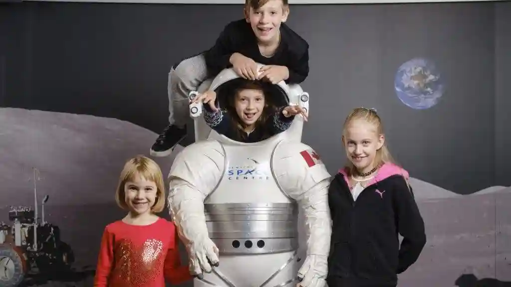 H.R. MacMillan Raumfahrtzentrum: Eintrittskarte Bereitgestellt von H.R. MacMillan Space Centre Society