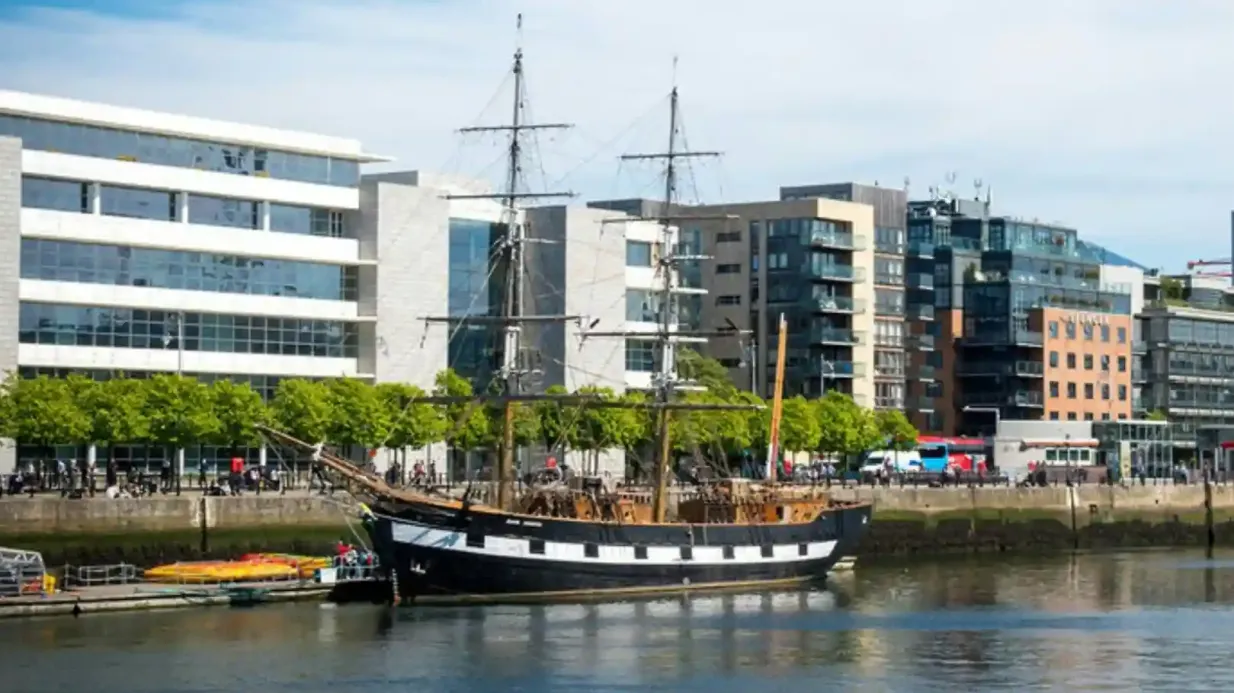 Dublín: La experiencia de la emigrante Jeanie Johnston Tallship