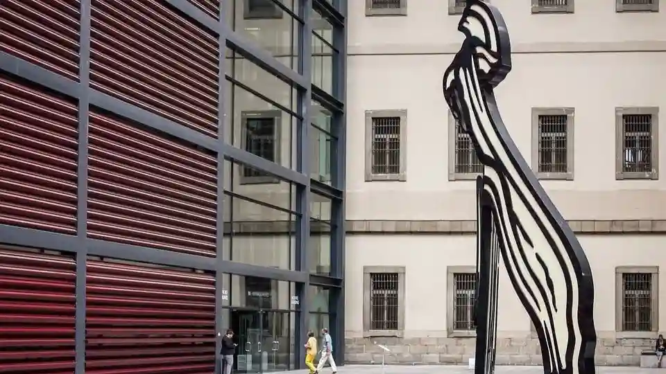 Museu Reina Sofía: bilhete de entrada + audioguia Organizado por My Top Tour