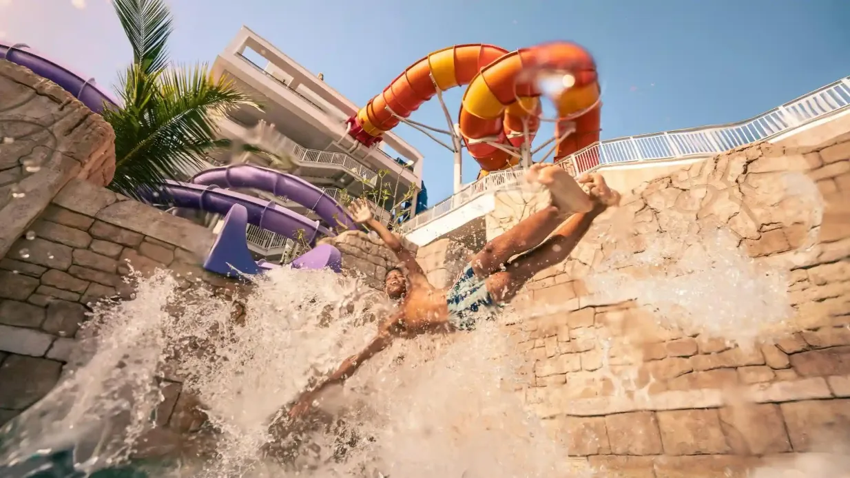 Aquaventure World : Pass journée parc aquatique
