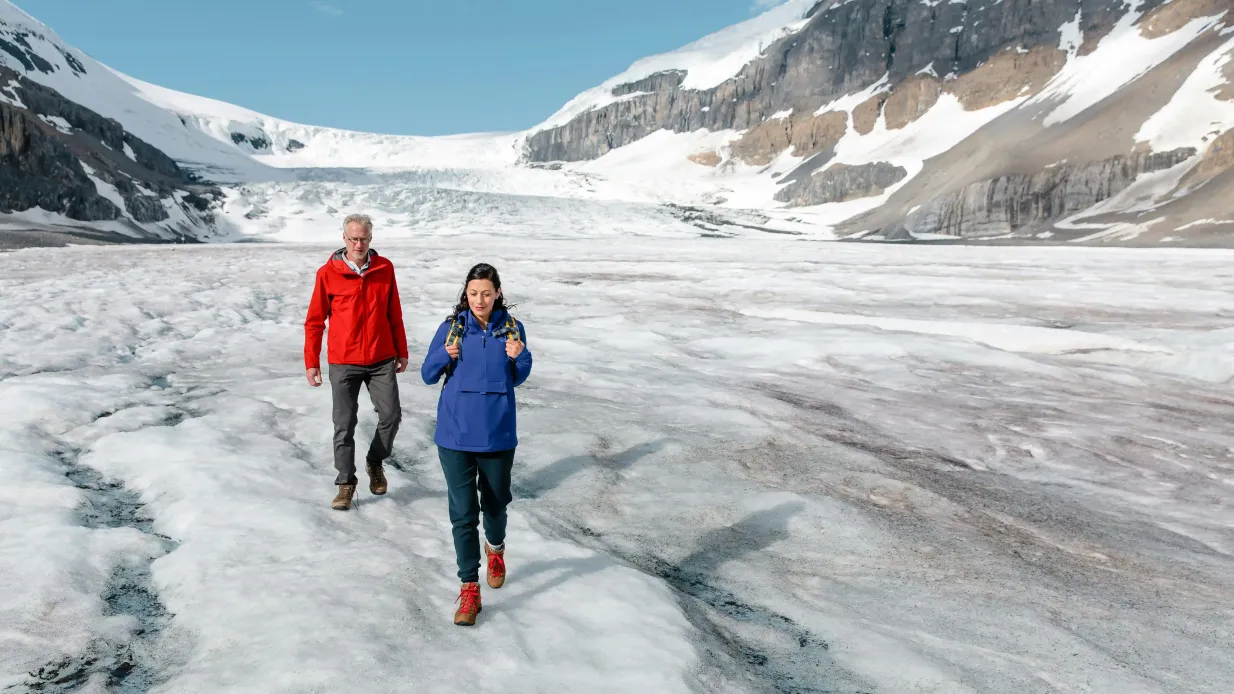 Centro de Descubrimiento del Campo de Hielo de Columbia: Excursión al Glaciar Explorador de Hielo + Entrada al Skywalk Operado por Pursuit Collection (Canada)