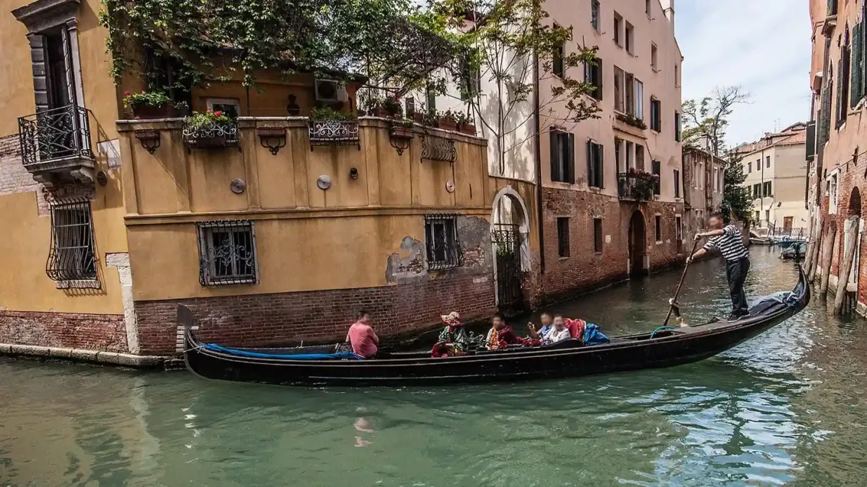 Venecia: Paseo en góndola compartida por el Gran Canal