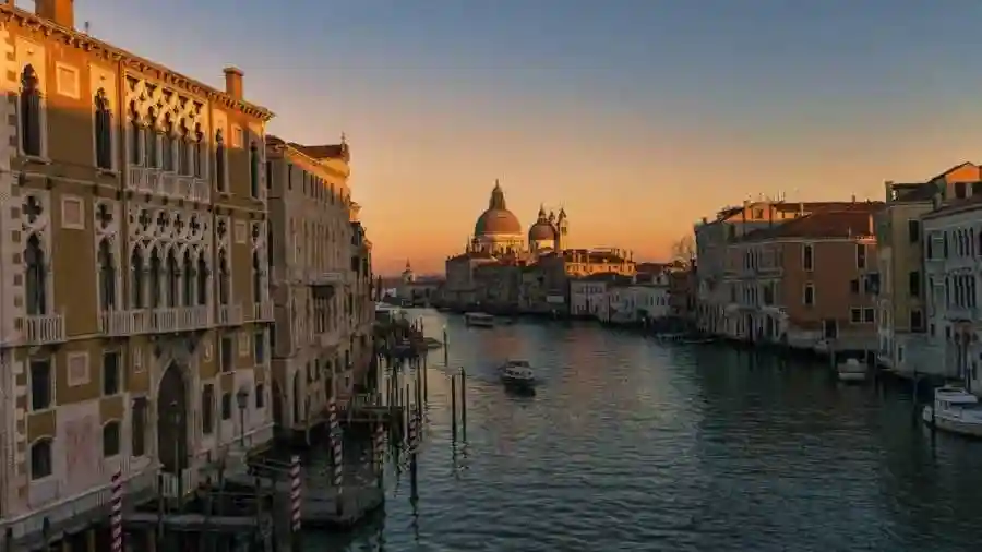 Venecia: Paseo en góndola compartida por el Gran Canal