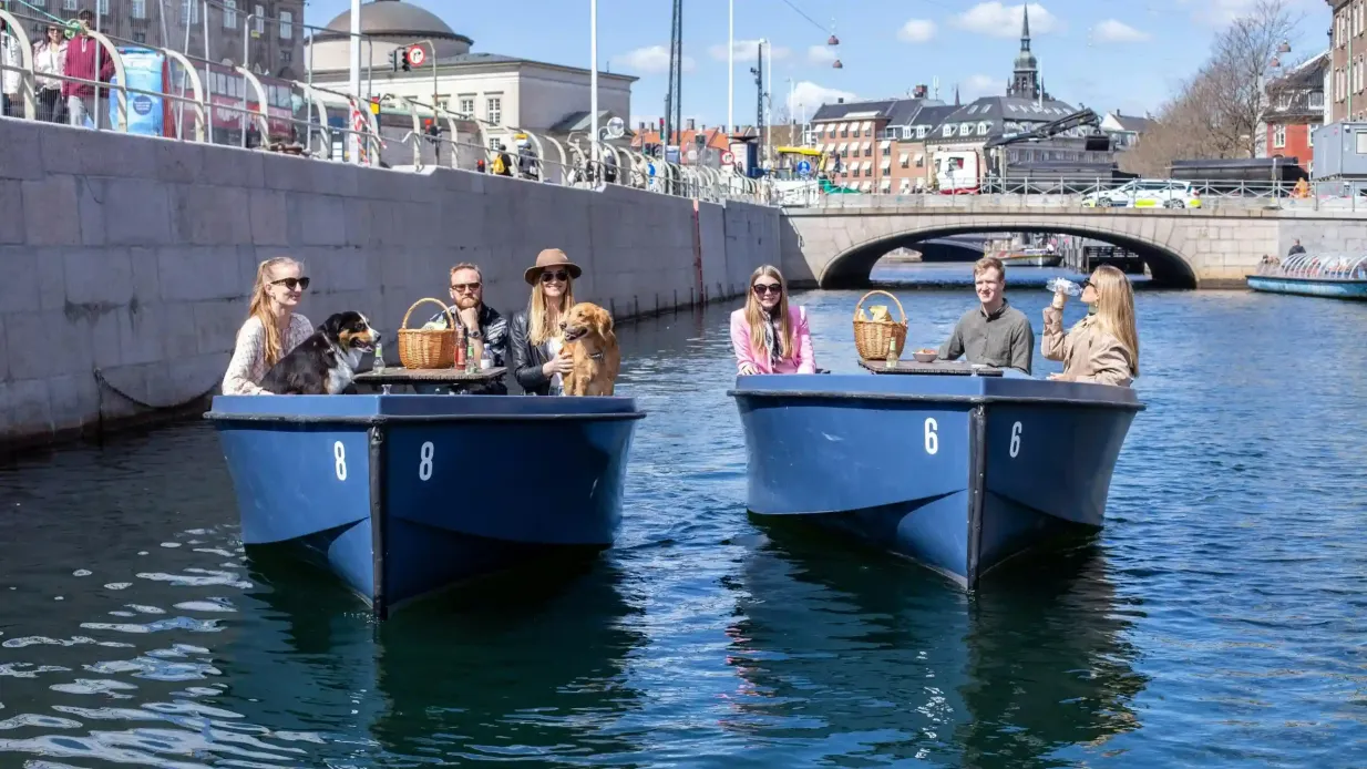Copenhague: Aluguel de barco autônomo (sem necessidade de licença) Organizado por GoBoat