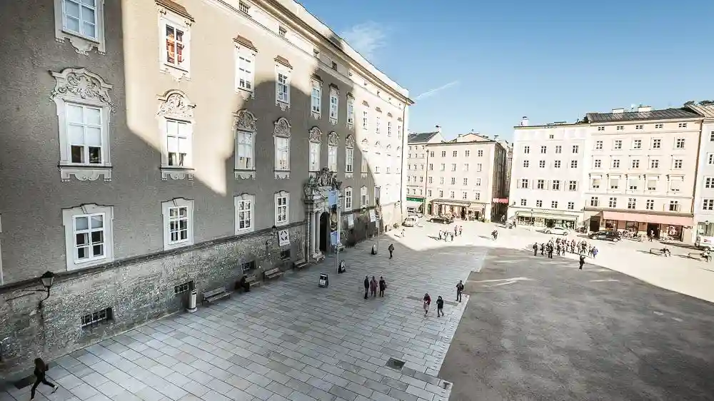 DomQuartier Salzburgo: Entrada Operado por DomQuartier Salzburg GmbH