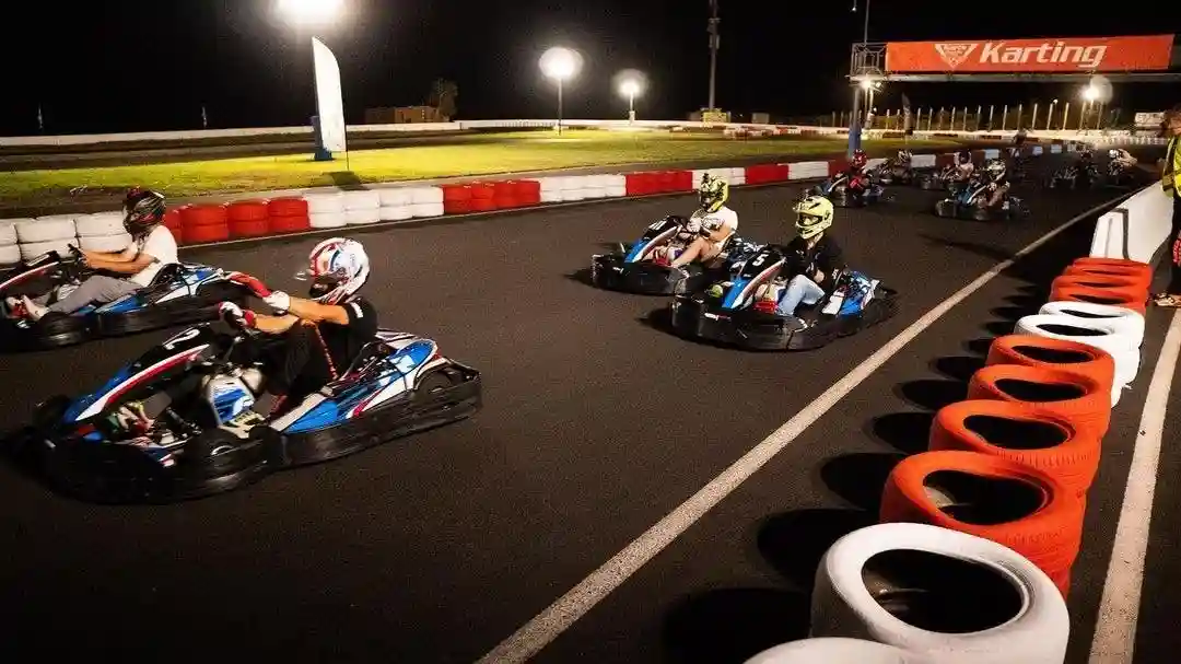 Tenerife: Las Americas Outdoor Kart Racing Fornito da Sightseeingforyou UG (haftungsbeschränkt)