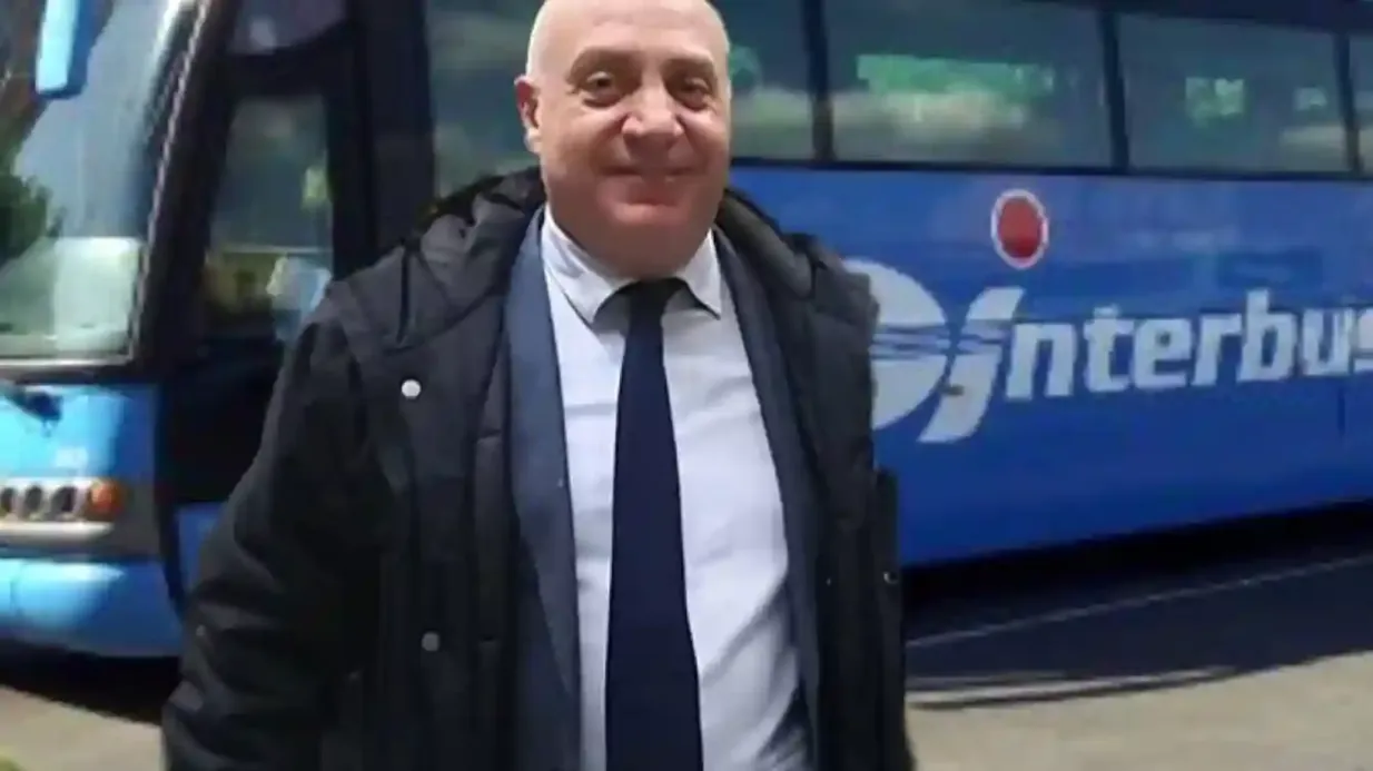 Aeroporto de Catania Fontanarossa: Interbus Transporte de autocarro de Siracusa para o aeroporto