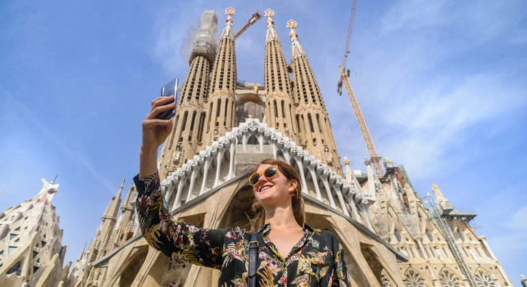 Free Gaudí & Modernism Tour Spain &mdash; #2