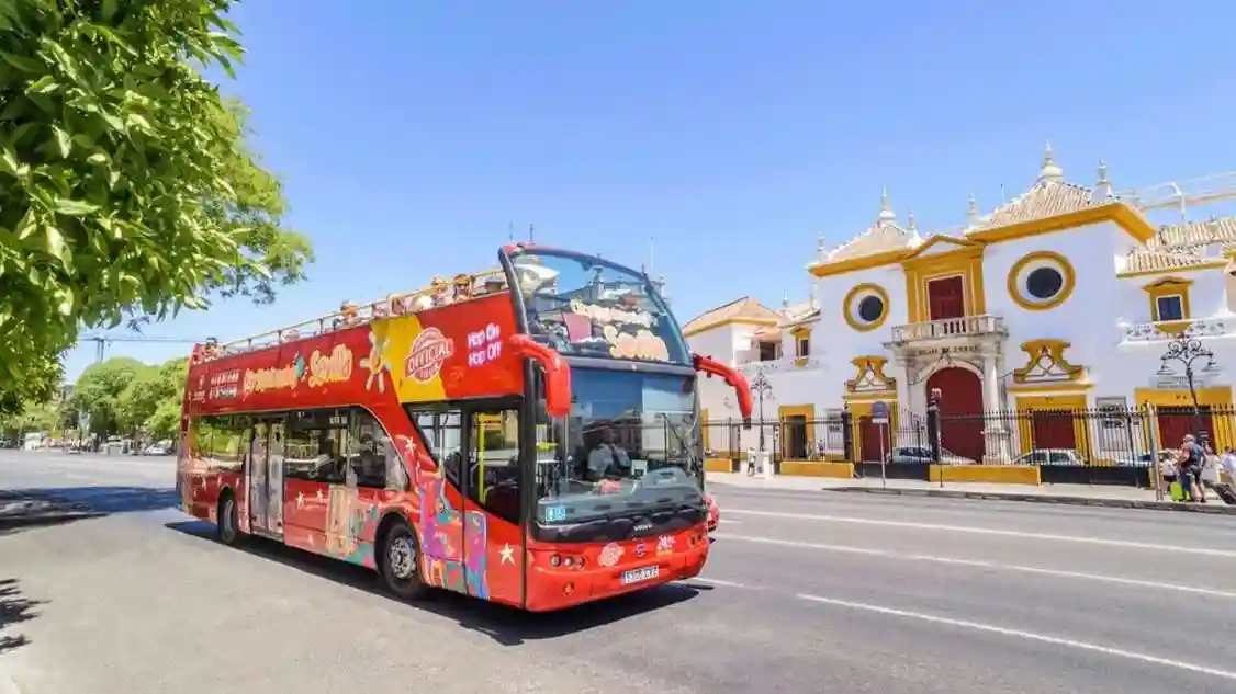 CitySightseeing Sevilla: 48-Stunden Hop-on Hop-off Bus Tour Bereitgestellt von City Sightseeing LTD