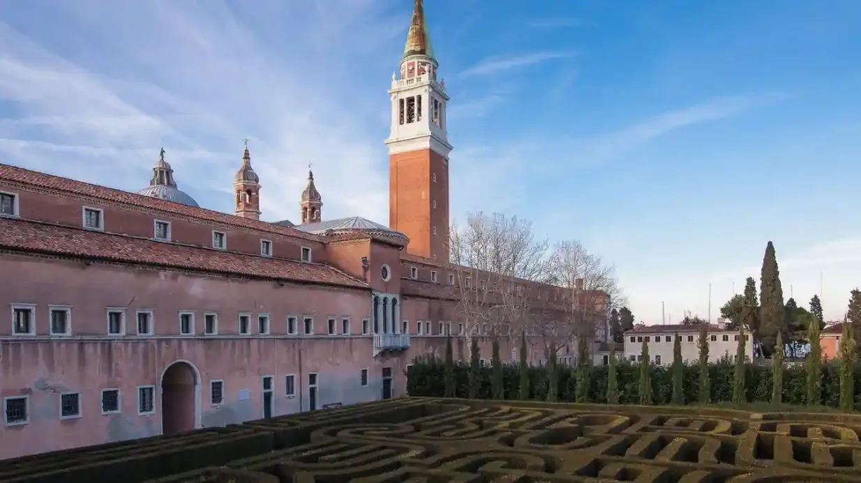 San Giorgio Maggiore Island: Borges Labyrinth