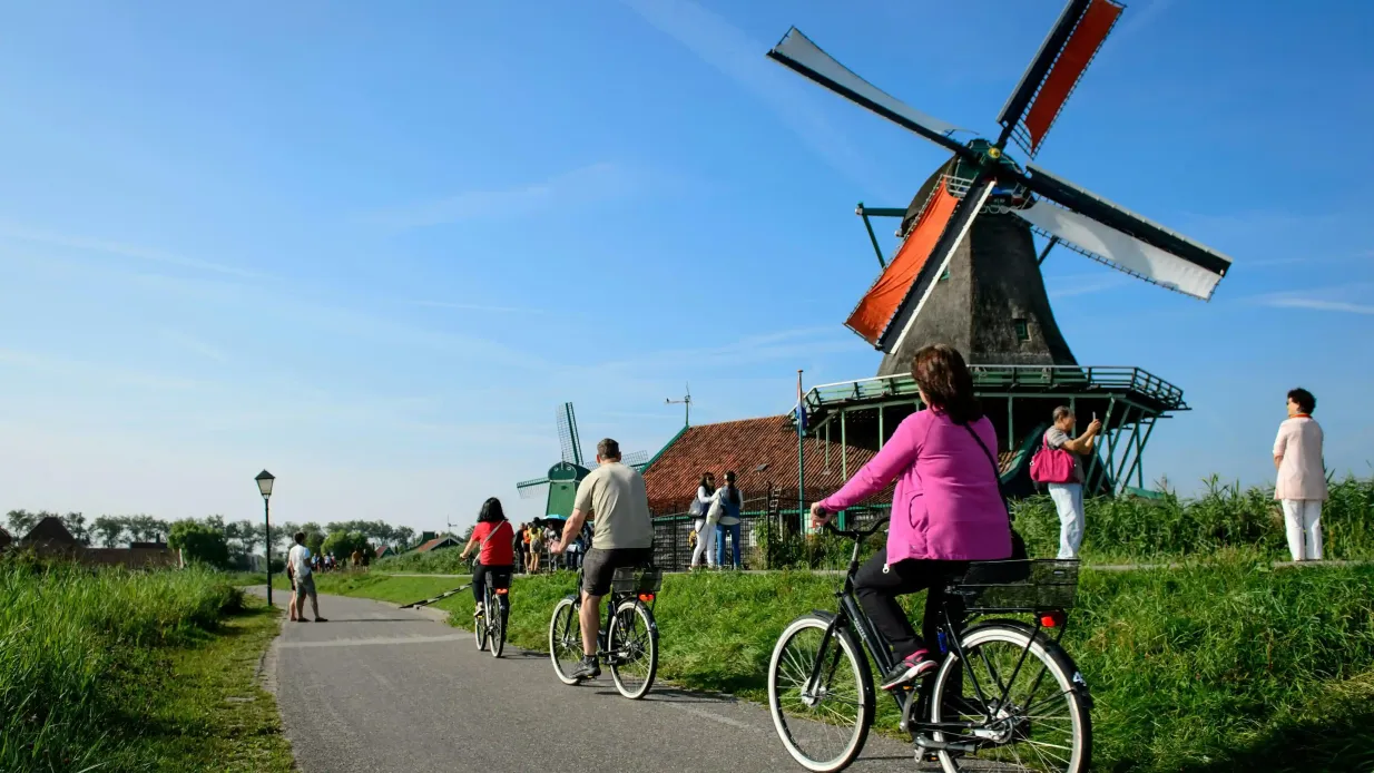 Zaanse Schans: Admission to Museums & Windmills + Digital Audio Guide Provided by Stichting de Zaanse Schans