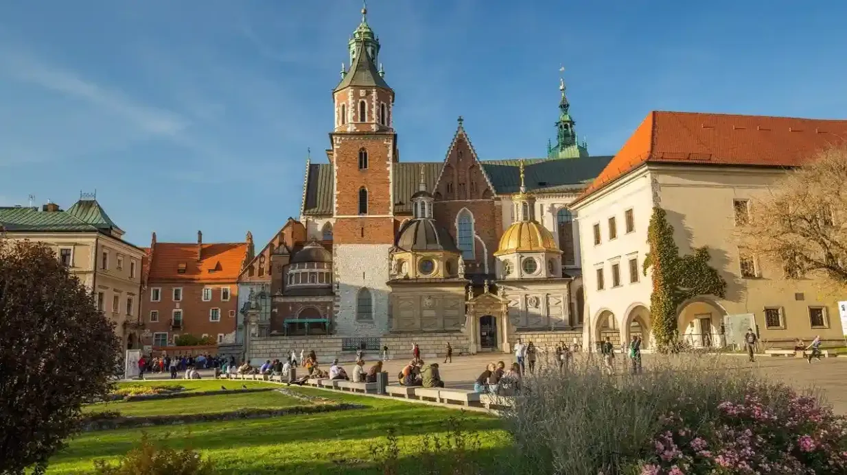 Interni del Castello Reale di Wawel e della Cattedrale: Visita guidata Fornito da All Poland Sp. z o.o.