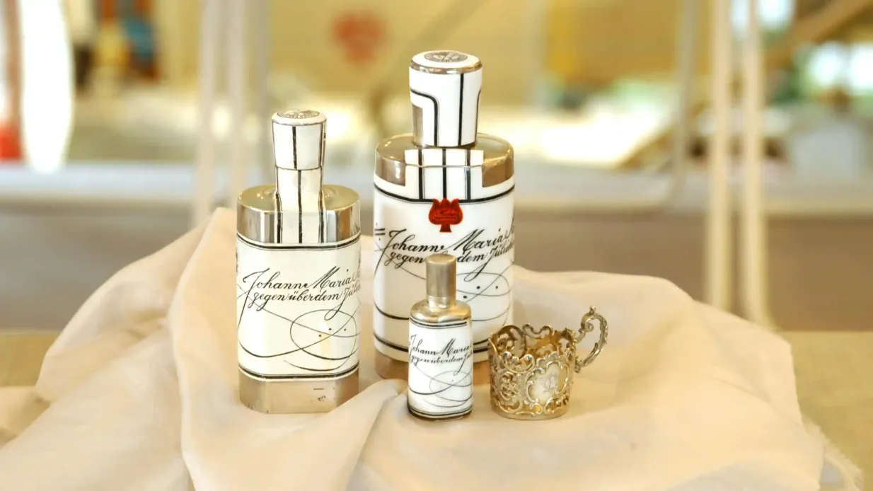 Farina Fragrance Museum: Entry Ticket + Guided Tour Provided by Johann Maria Farina gegenüber dem Jülichs-Platz GmbH