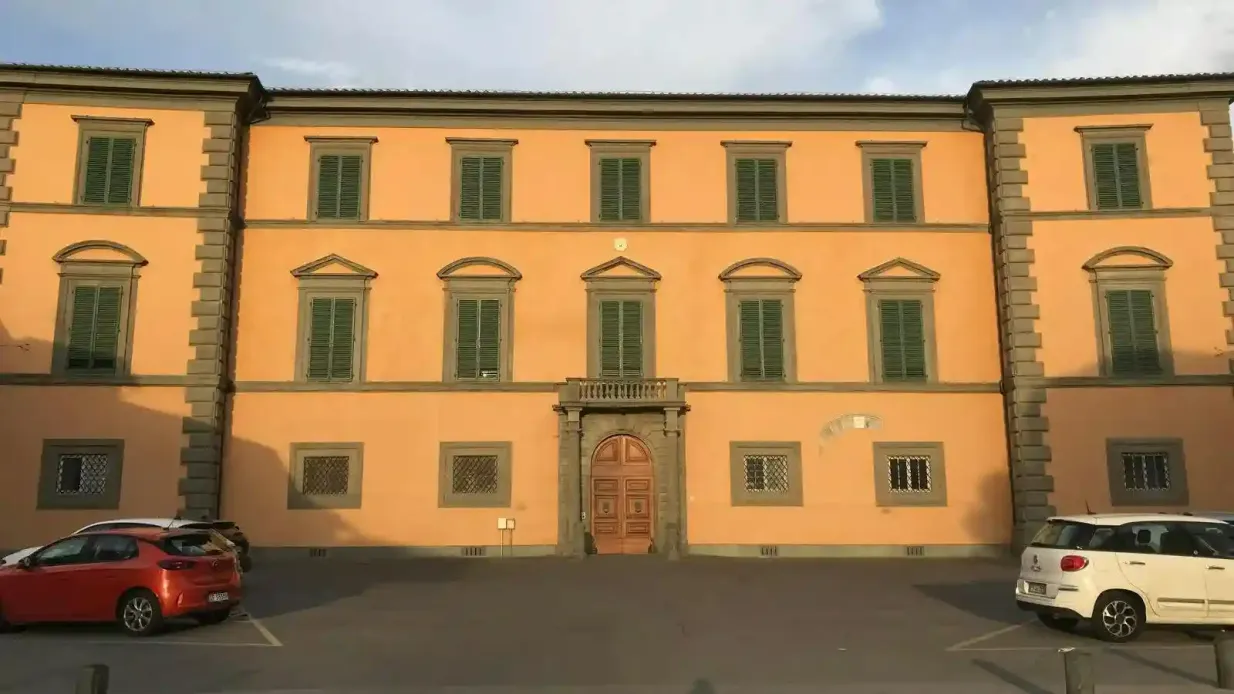 Pisa: Visita guiada à cidade em um carro elétrico panorâmico Organizado por Eco-Friendly City Tour Srls
