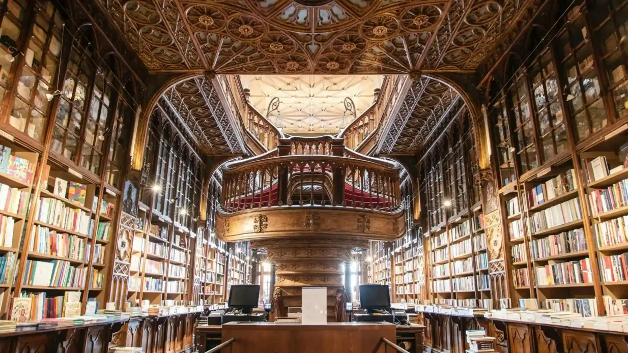 Porto Schnitzeljagd und Sehenswürdigkeiten Self-Guided Tour Bereitgestellt von Explorial
