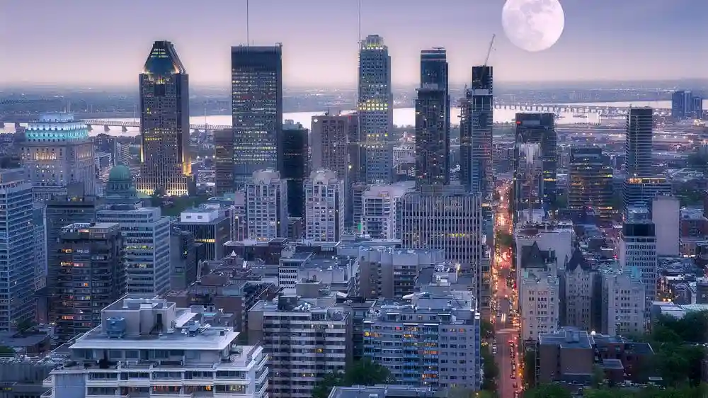 Montreal: Visita panorámica nocturna + Entrada a La Grande Roue de Montreal Operado por See Sight Tours