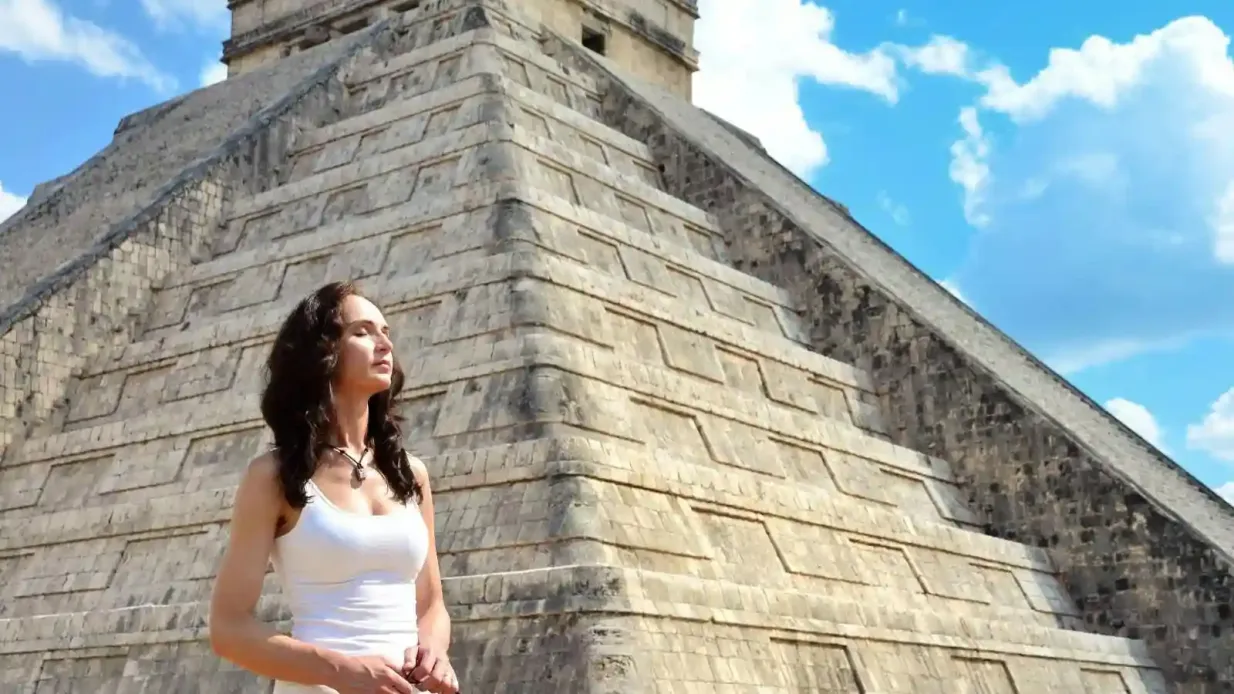 Chichén Itzá : Billet coupe-file + Visite guidée en petit groupe Fournie par Marketing Travel and Conventions AIE