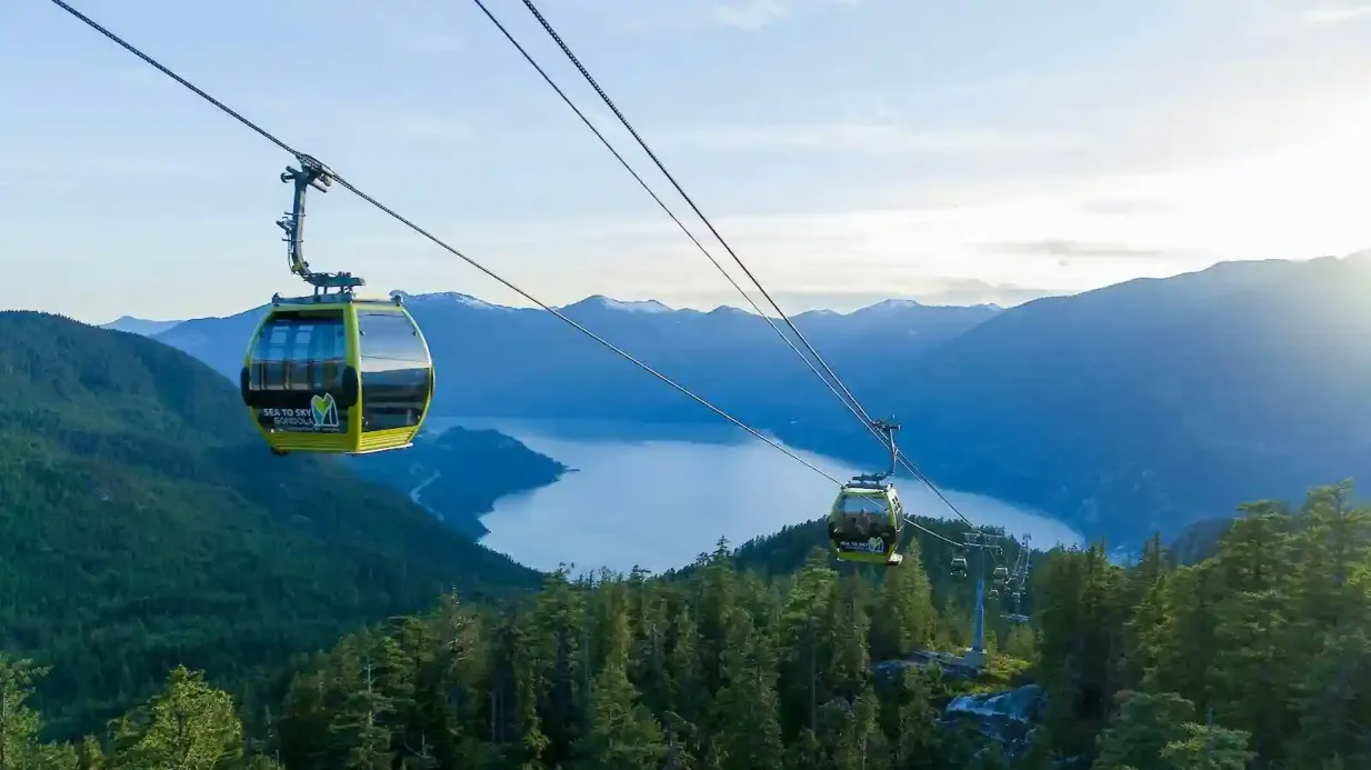 Sea to Sky Gondola: ida e volta Organizado por Sea to Sky Gondola