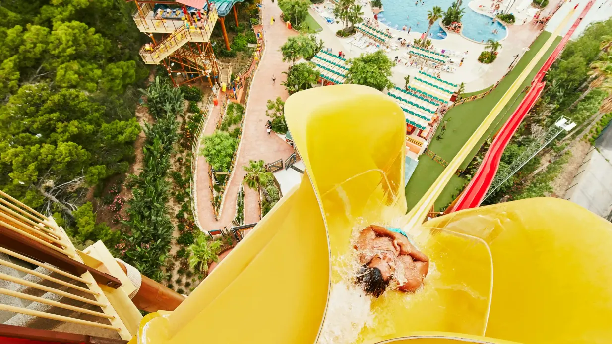PortAventura Park, Ferrari Land und Caribe Aquatic Park: Eintrittskarte Bereitgestellt von Port Aventura Entertainment, S.A.U.