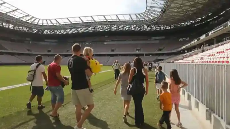 Allianz Riviera Stadion & Musée National du Sport: Führung