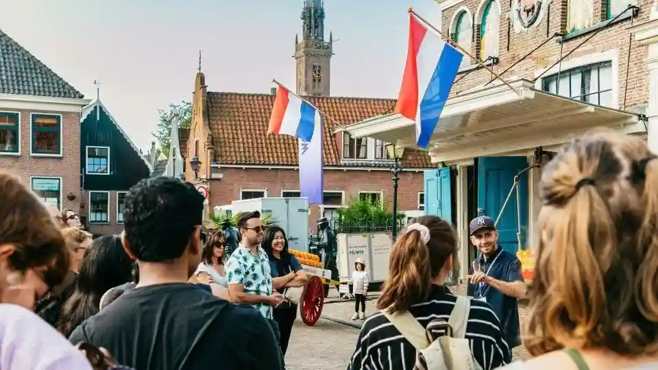Zaanse Schans, Edam, Volendam e Marken: excursão guiada de meio dia Organizado por Amsterdam Guias & Tours BV