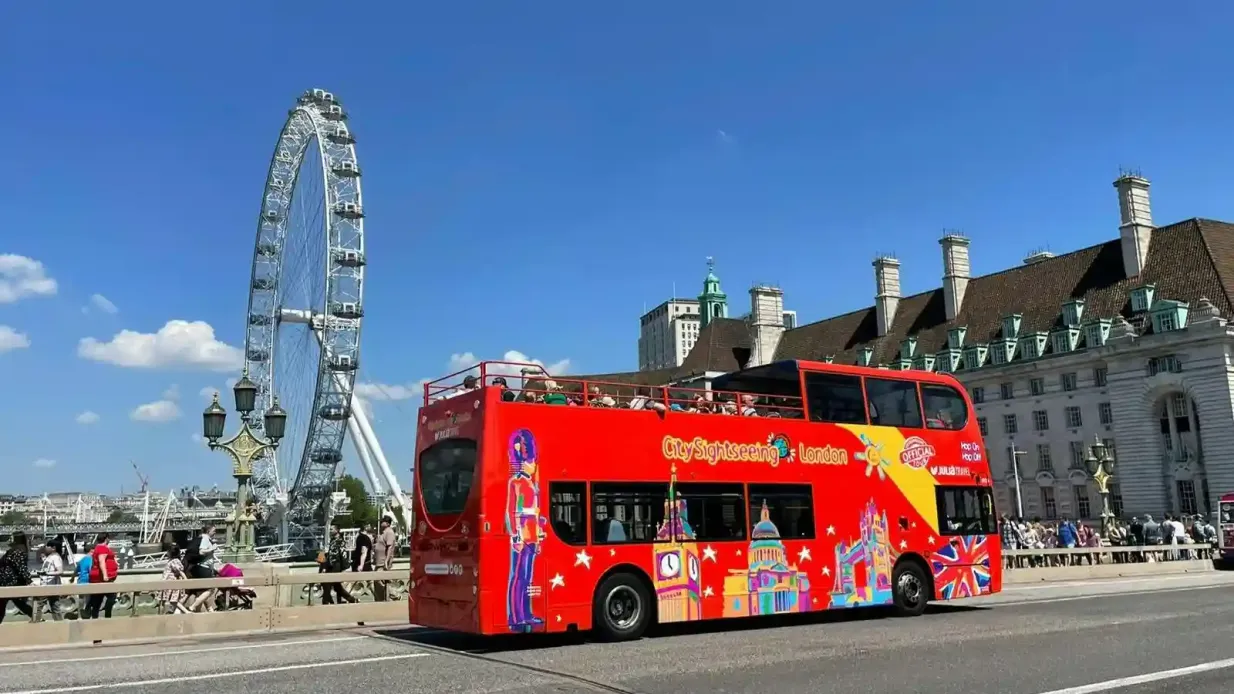 City Sightseeing Londres: Tour en bus turístico Operado por City Sightseeing LTD