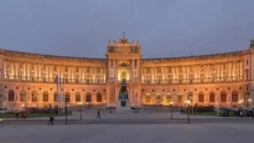 Neue Hofburg: Haus der Habsburger Eintrittskarte + Audio Guide