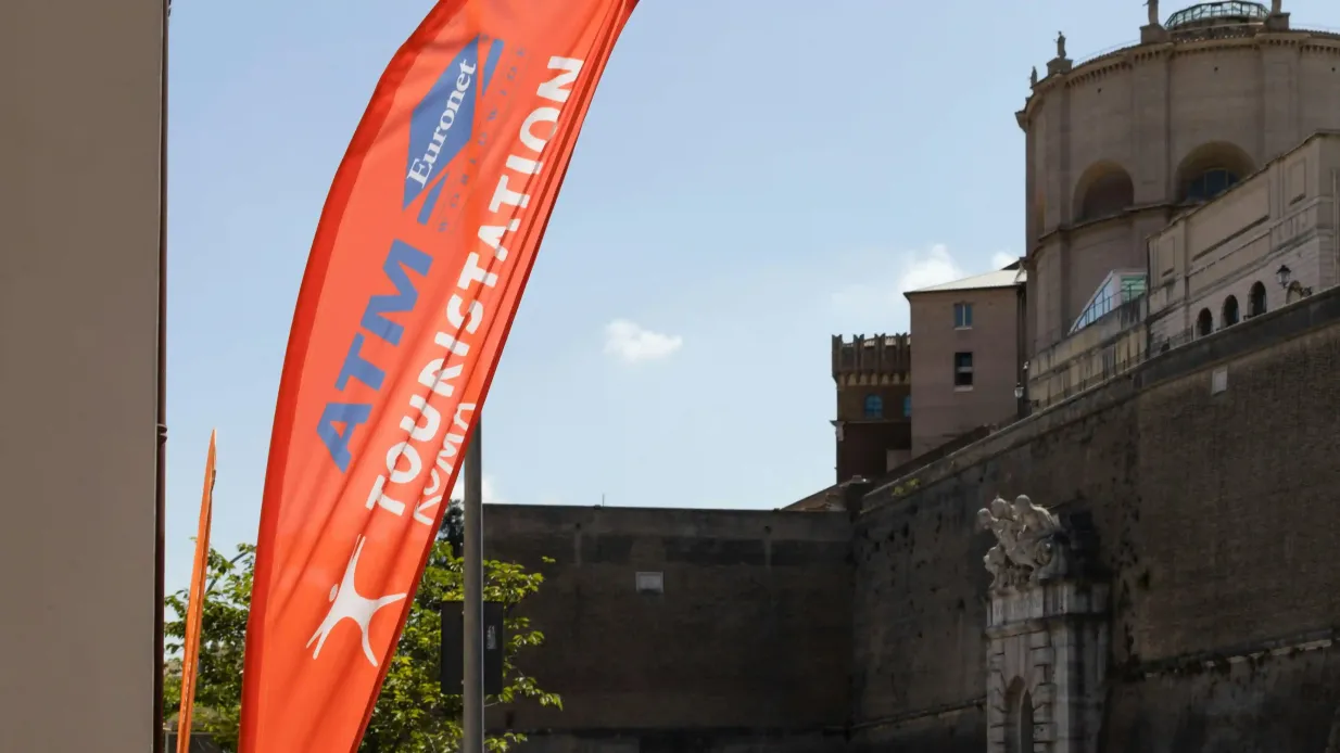 Musei Vaticani e Cappella Sistina: Biglietto Fast Track + Bus Hop-On Hop-Off