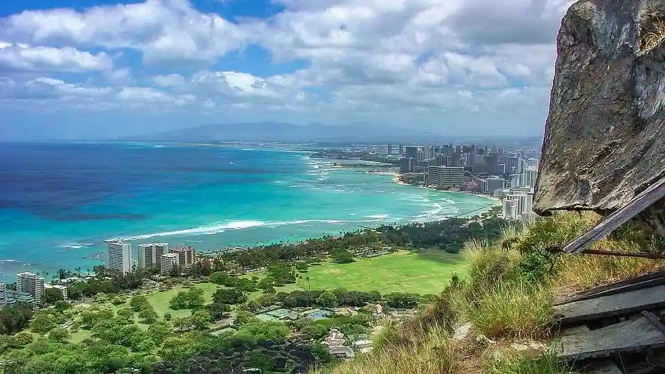 Diamond Head State Monument: Self-Guided Audio Tour Provided by Pacific Historic Parks
