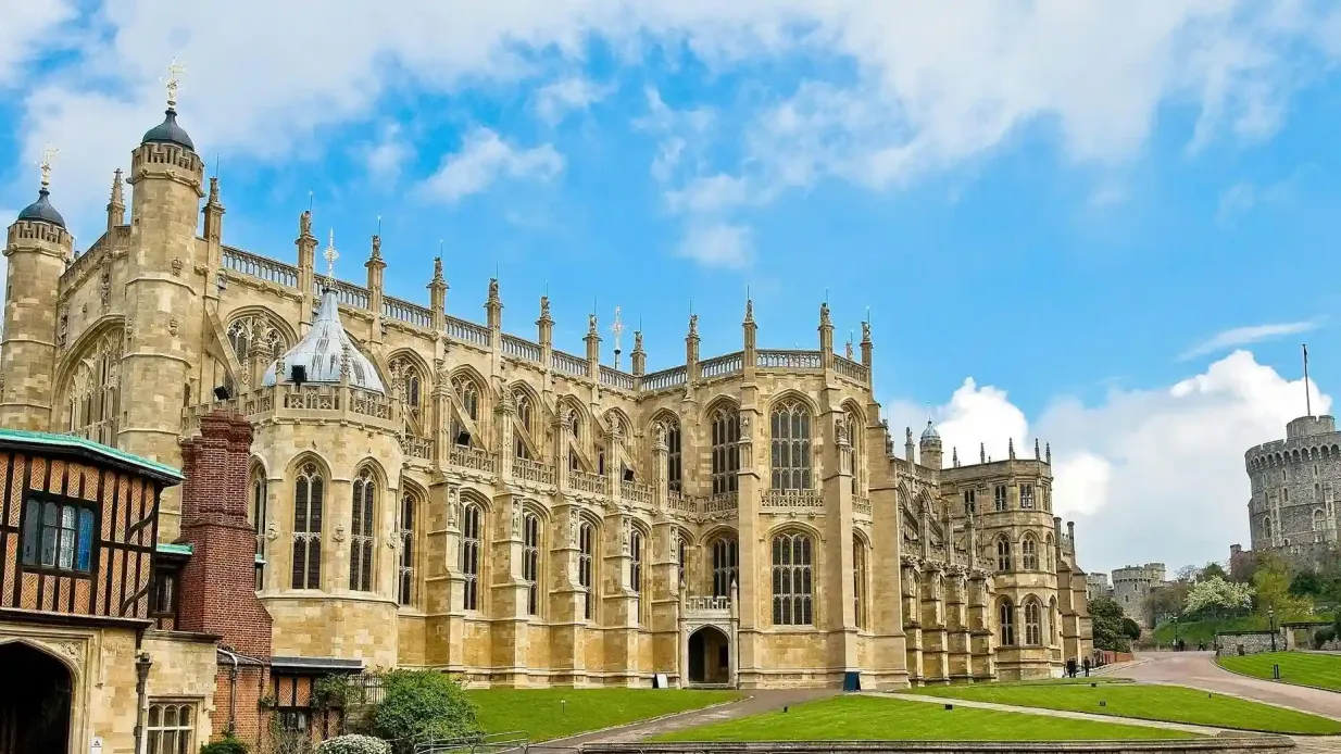 Castelo de Windsor: Passeio à tarde saindo da estação Victoria