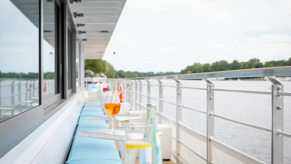 Berlin : 2 heures d'excursion sur la voie verte avec le catamaran solaire