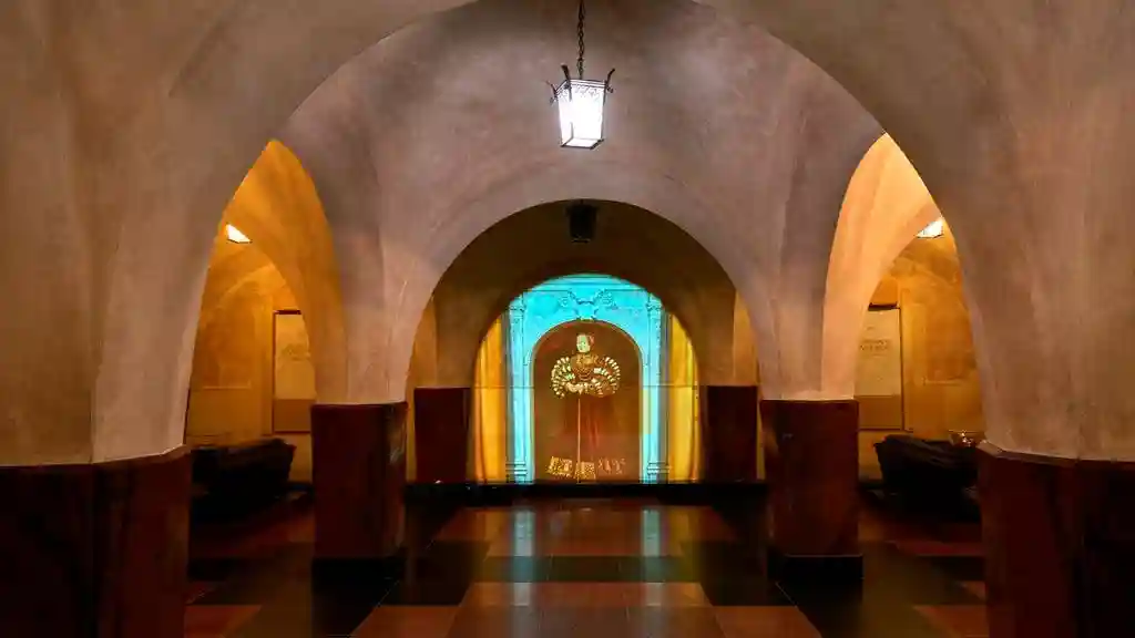 Crypts of Vilnius Cathedral: Guided Tour Provided by Bažnytinio paveldo muziejus