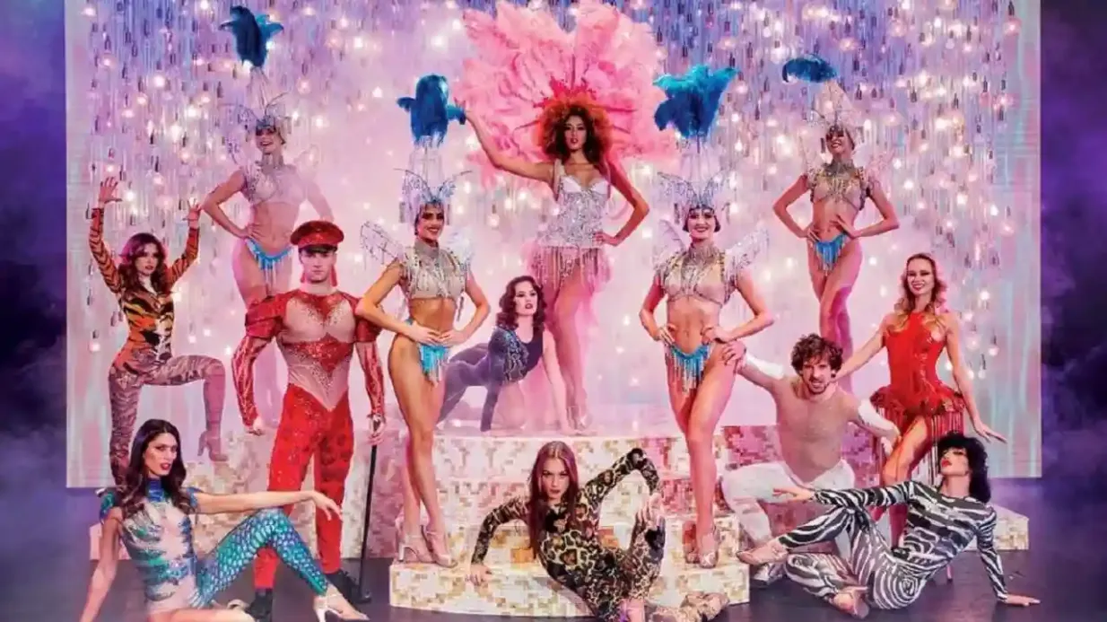 Paradis Latin: Sólo espectáculo nocturno de cabaret Operado por Paradis Latin