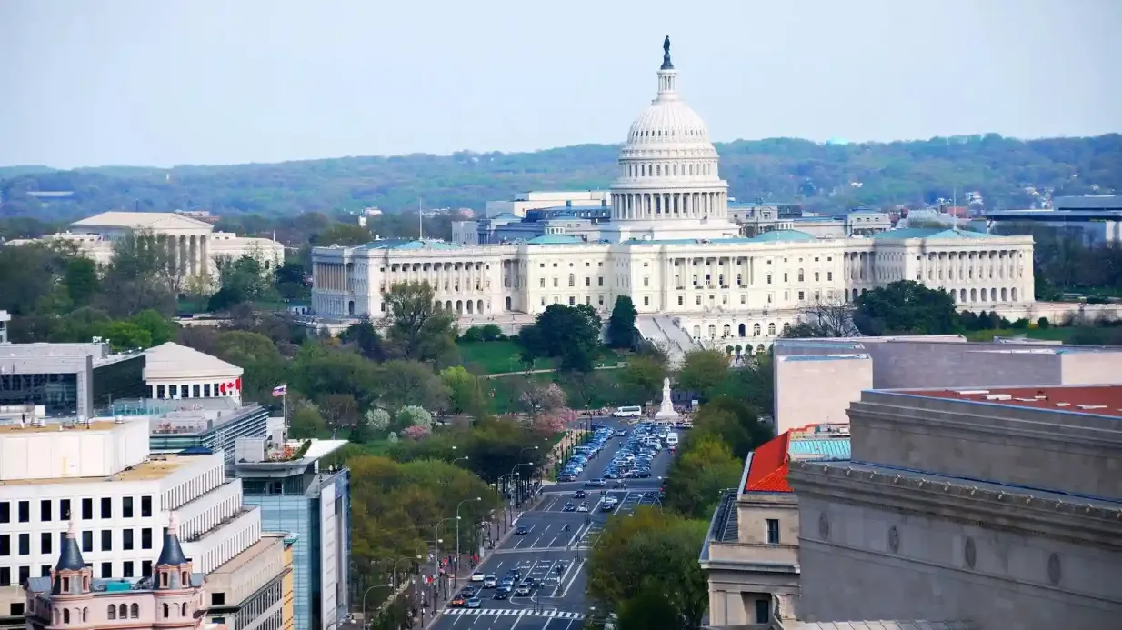 Two Capitals in One Day: Washington and Philadelphia from New York Provided by AMIGO TOURS NEW YORK LLC