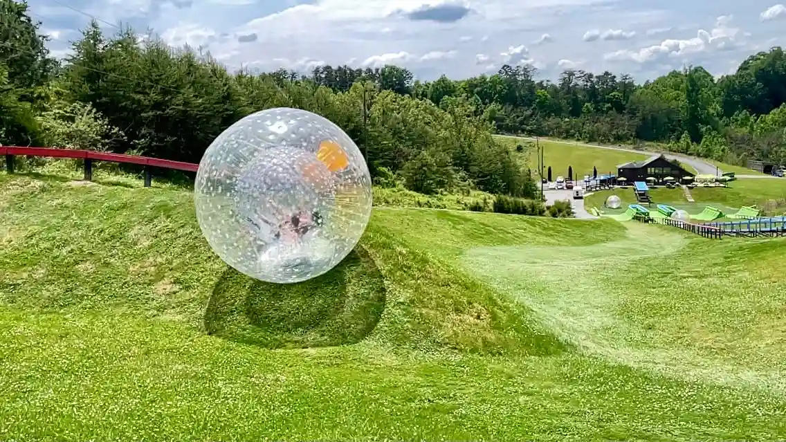 Zorbing au Outdoor Gravity Park Fournie par Outdoor Gravity Park