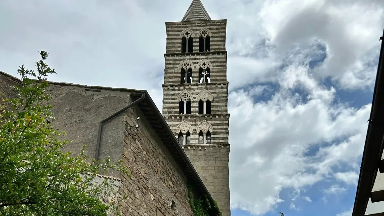 Palace of the Popes (Polo Monumental Colle del Duomo): Skip The Line Provided by Archeoares di Aliperti Francesco snc