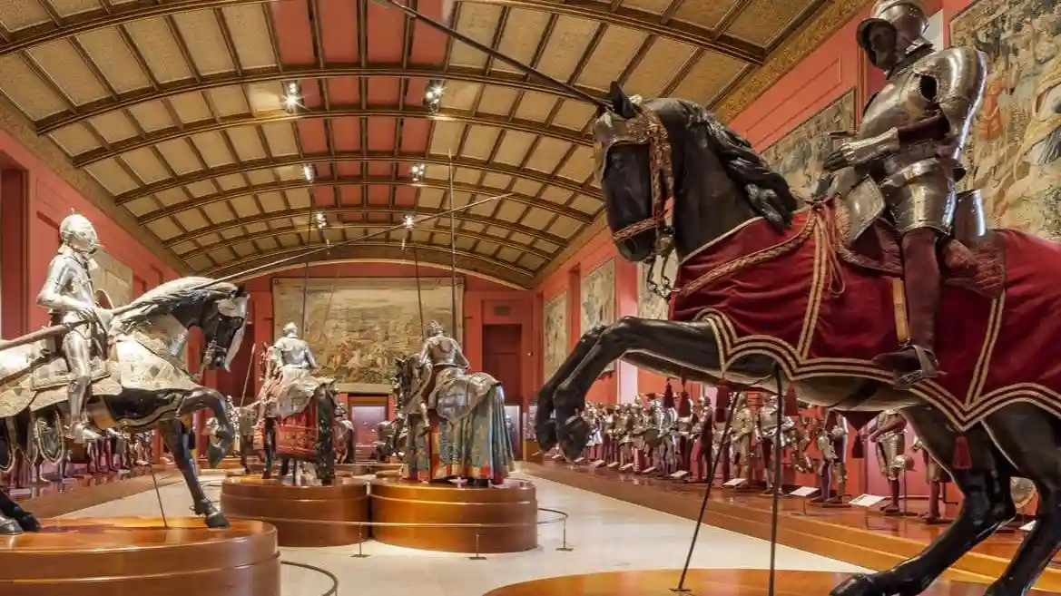 Palácio Real de Madrid: bilhete sem filas + tour guiado
