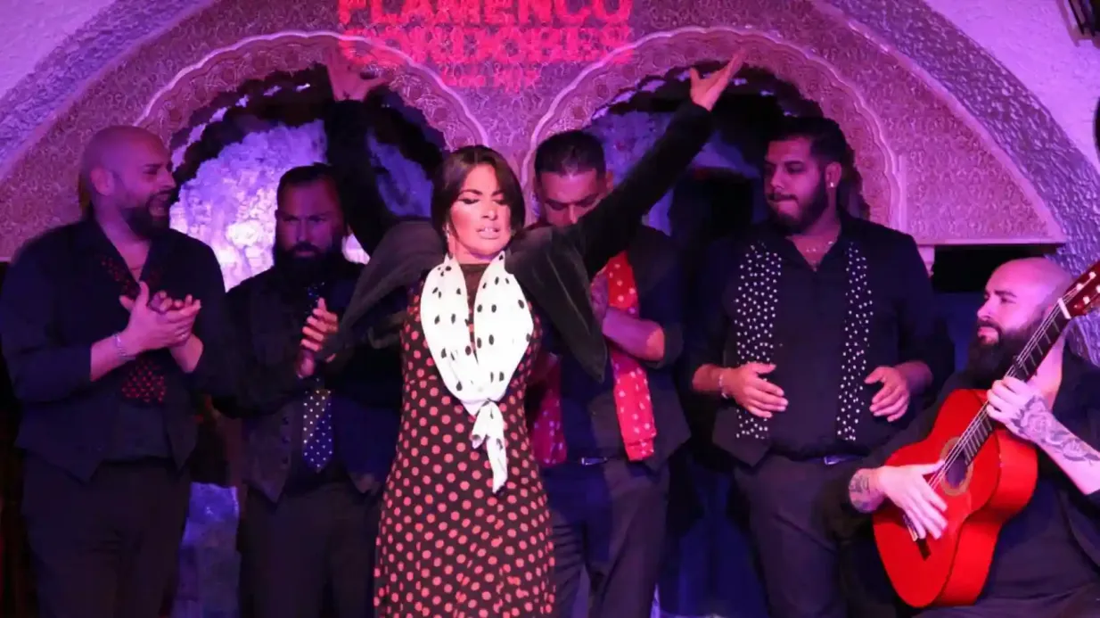 Tablao Flamenco Cordobes: espetáculo de flamenco + jantar + Bebidas ilimitadas Organizado por CADAME, S.L.